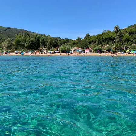 Casina Mare Sulla * Каполивери
